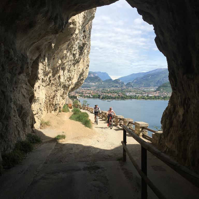 Garda Bike Apartments Riva del Garda Exterior photo